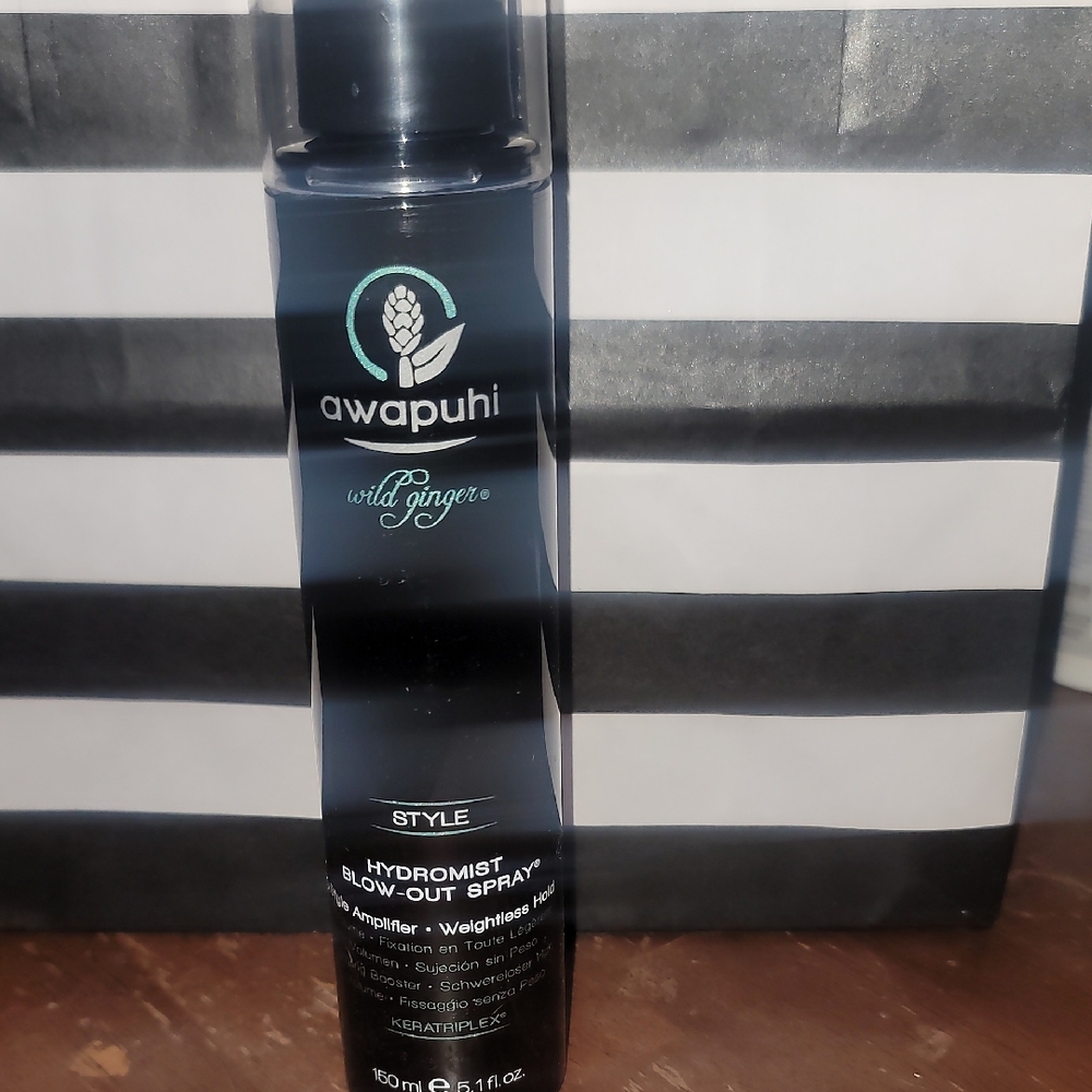 Paul Mitchell Awapuhi Wild Ginger Hydromist Spray - Black with Teal Logo